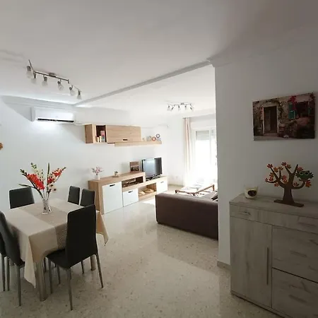 Lägenhet Spacious And Centrally Located In San Pedro De Alcantara