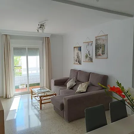 Spacious And Centrally Located In San Pedro De Alcantara 아파트
