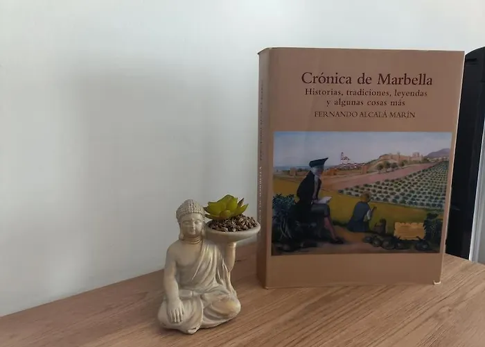 Spacious And Centrally Located In San Pedro De Alcantara Marbella