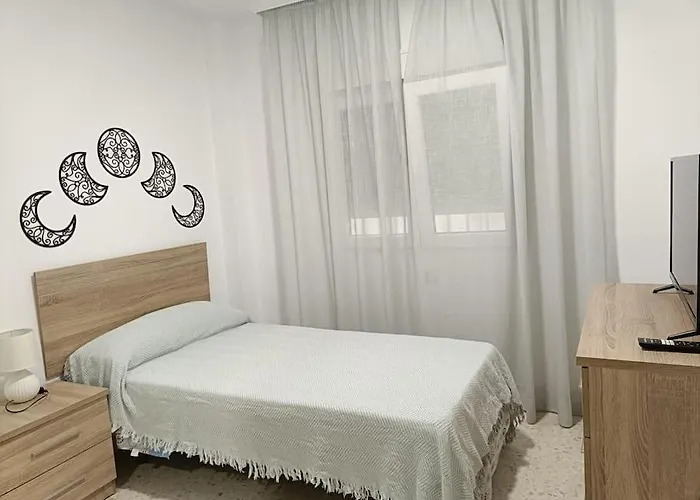 Spacious And Centrally Located In San Pedro De Alcantara Marbella