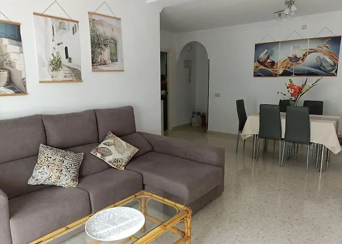 Spacious And Centrally Located In San Pedro De Alcantara * Marbella