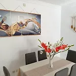 Apartment Spacious And Centrally Located In San Pedro De Alcantara Marbella
